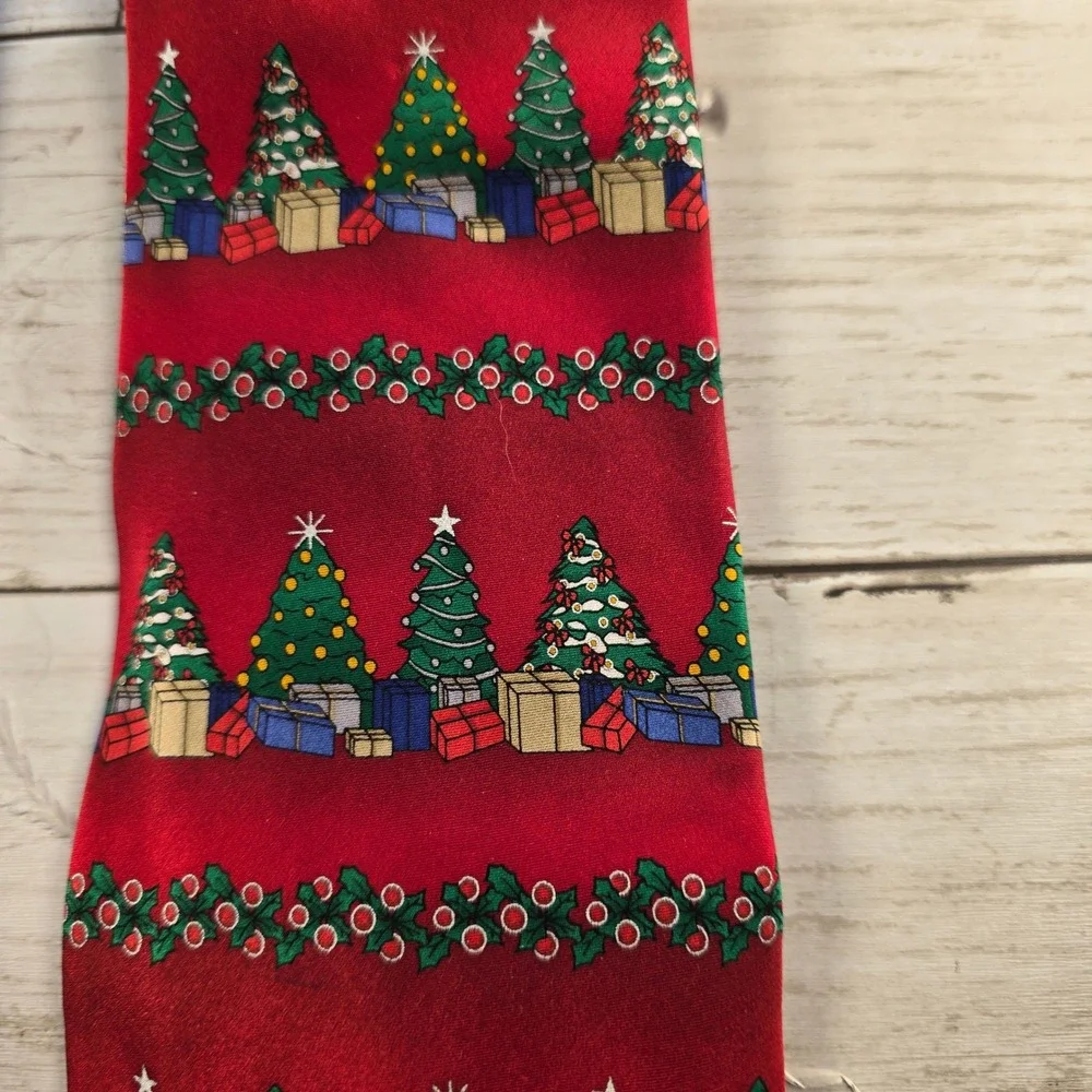 Lot of 3 Christmas Ties Towncraft Zylos‎ Red Navy Black Holiday Neckties Bundle